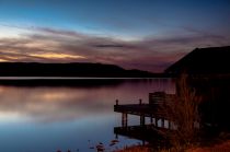 Die Stimmung abends ist wunderbar mit den Bergen im Hintergrund. • © Loc Hoang